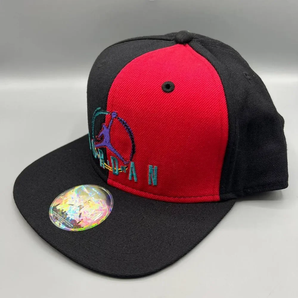 Air Jordan True Hat Men Black Red Embroidered Jumpman Snap Back Cap‎
